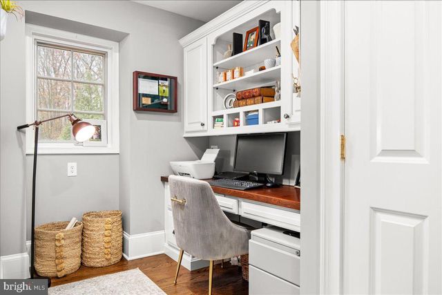 6145 GREENHILL RD, New Hope, PA 18938