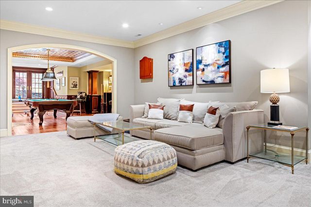 6145 GREENHILL RD, New Hope, PA 18938