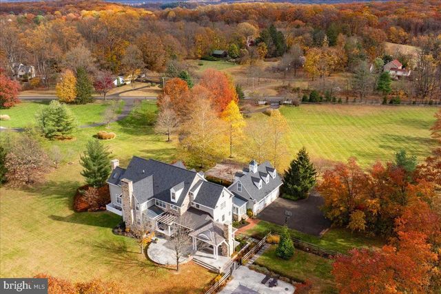 6145 GREENHILL RD, New Hope, PA 18938