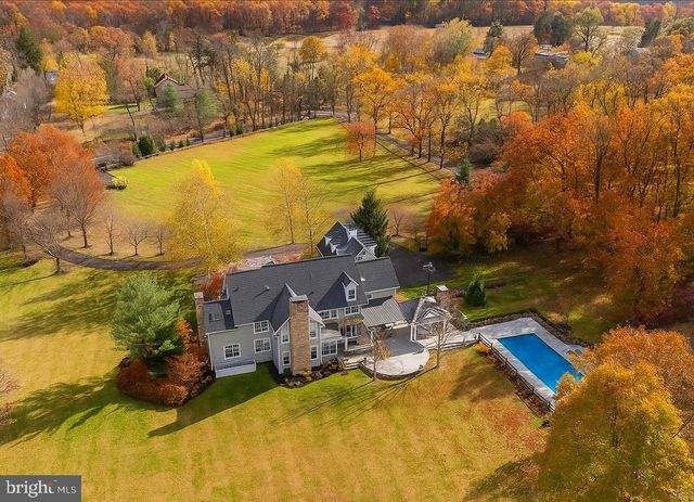 6145 GREENHILL RD, New Hope, PA 18938