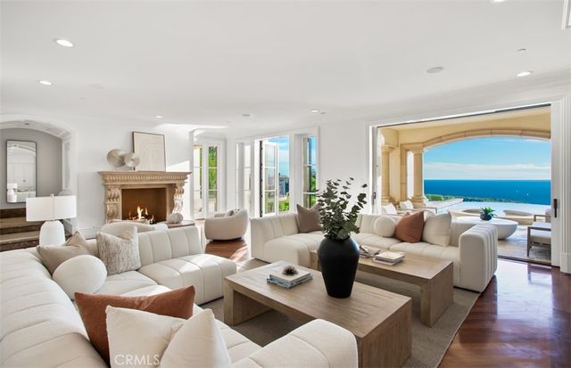 50 Pelican Crest, Newport Coast, CA 92657