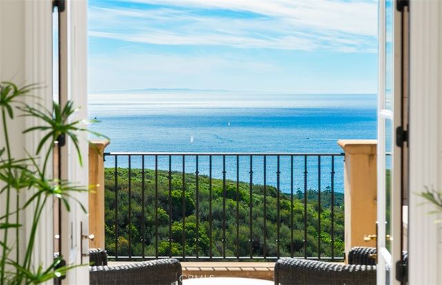 50 Pelican Crest, Newport Coast, CA 92657