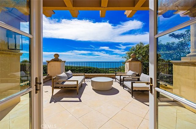 50 Pelican Crest, Newport Coast, CA 92657