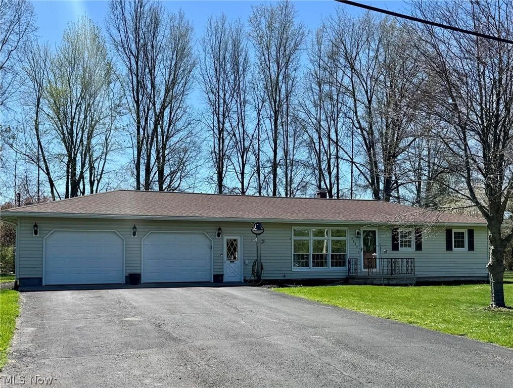 4644 Spencer Circle S, Geneva, OH 44041