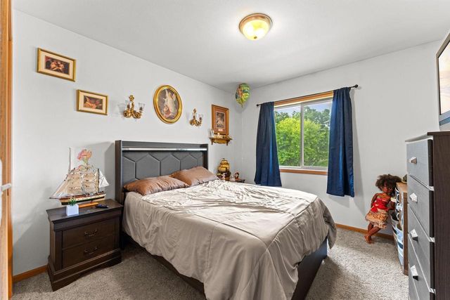 38 Dessa Rain Drive, Reedsburg, WI 53959