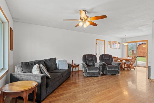 38 Dessa Rain Drive, Reedsburg, WI 53959