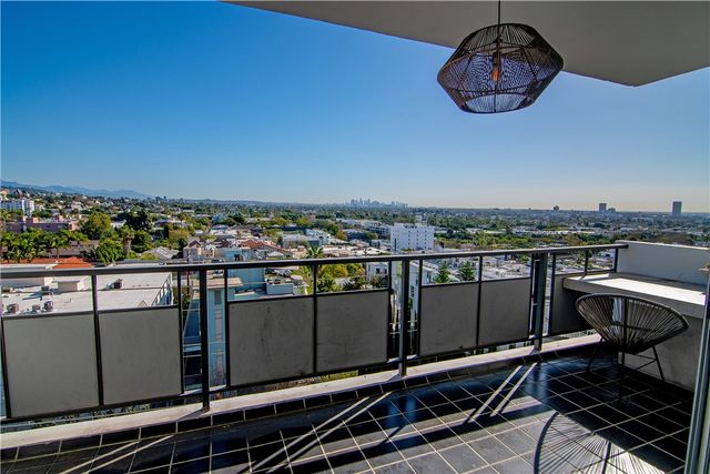 1155 N La Cienega Boulevard 711, West Hollywood, CA 90069