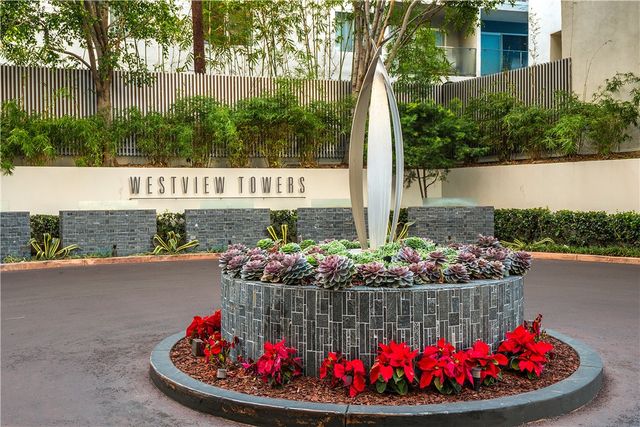 1155 N La Cienega Boulevard 711, West Hollywood, CA 90069