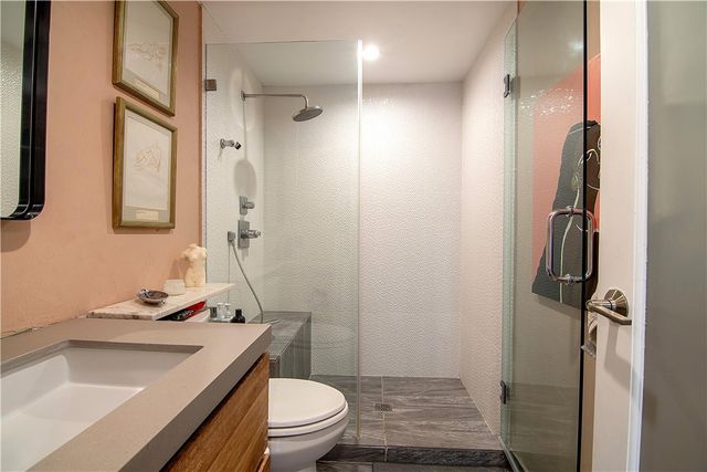 1155 N La Cienega Boulevard 711, West Hollywood, CA 90069
