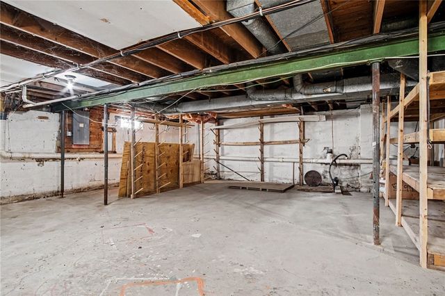 48 Chester Avenue, Chili, NY 14623