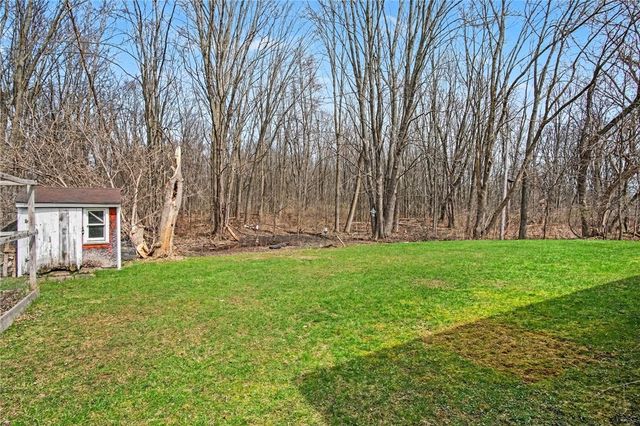 48 Chester Avenue, Chili, NY 14623