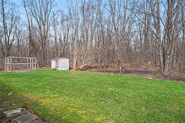 48 Chester Avenue, Chili, NY 14623