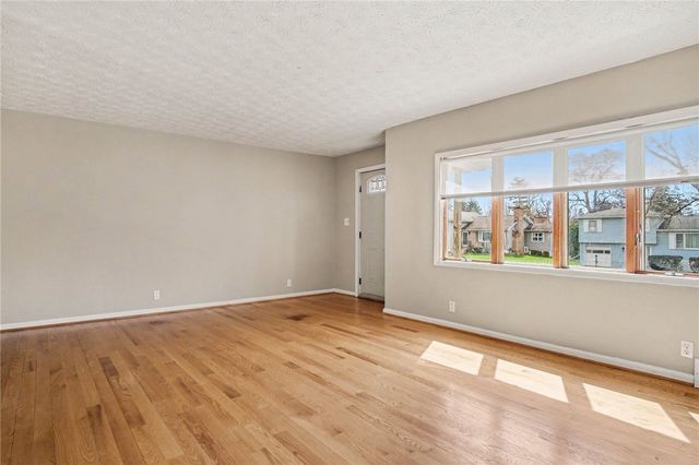 48 Chester Avenue, Chili, NY 14623