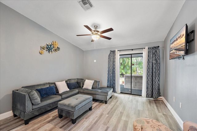 2185 CORK OAK STREET E, Sarasota, FL 34232