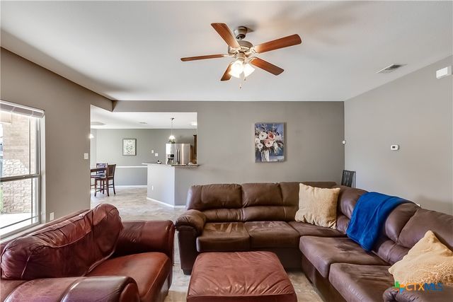 5102 Screaming Eagle Circle, Killeen, TX 76549