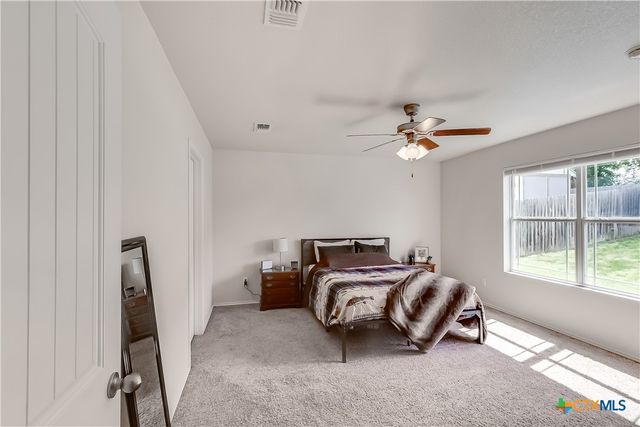 5102 Screaming Eagle Circle, Killeen, TX 76549