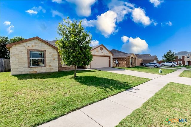 5102 Screaming Eagle Circle, Killeen, TX 76549