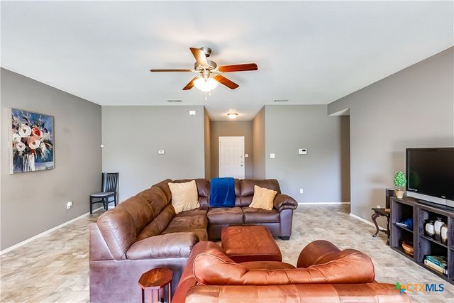 5102 Screaming Eagle Circle, Killeen, TX 76549