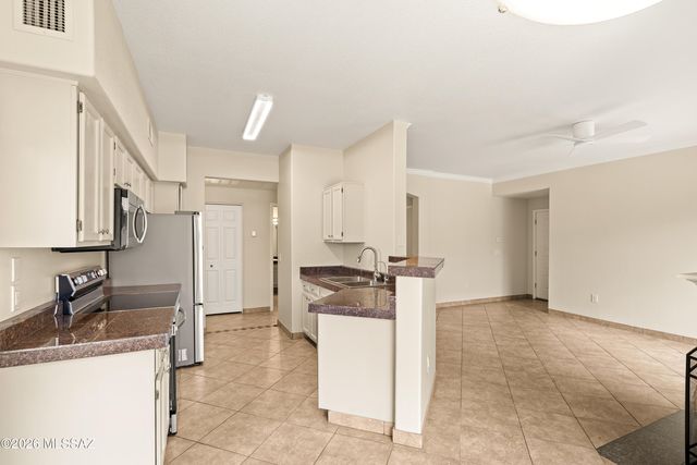 7050 E Sunrise Dr Unit 18104, Tucson, AZ 85750