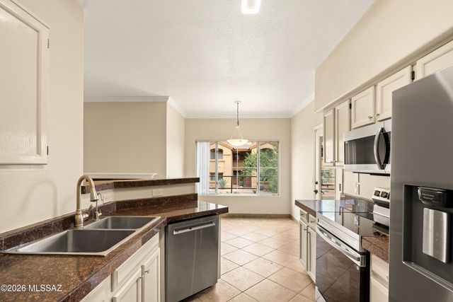 7050 E Sunrise Dr Unit 18104, Tucson, AZ 85750