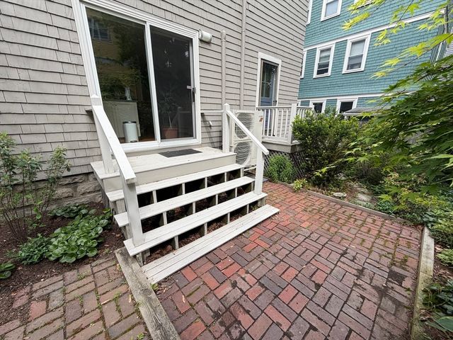 12 Chilton 1, Cambridge, MA 02138