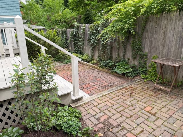 12 Chilton 1, Cambridge, MA 02138