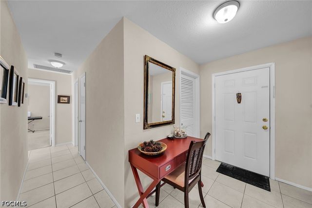 13540 Stratford Place CIR 202, Fort Myers, FL 33919