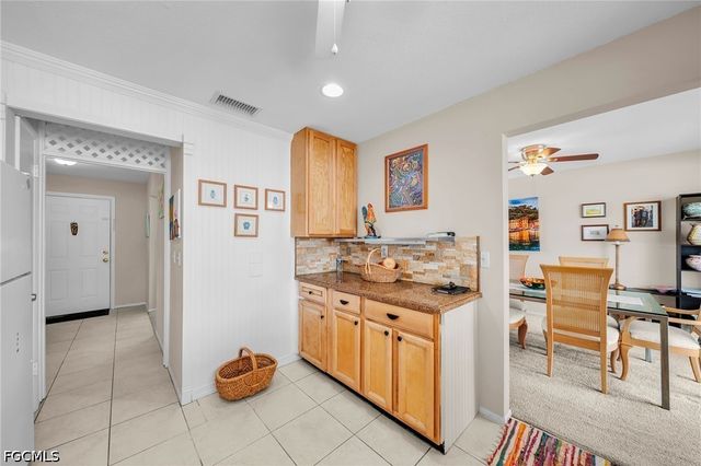 13540 Stratford Place CIR 202, Fort Myers, FL 33919