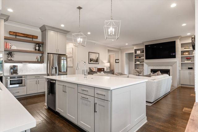 3817 Pulpmill Dr, Thompsons Station, TN 37179
