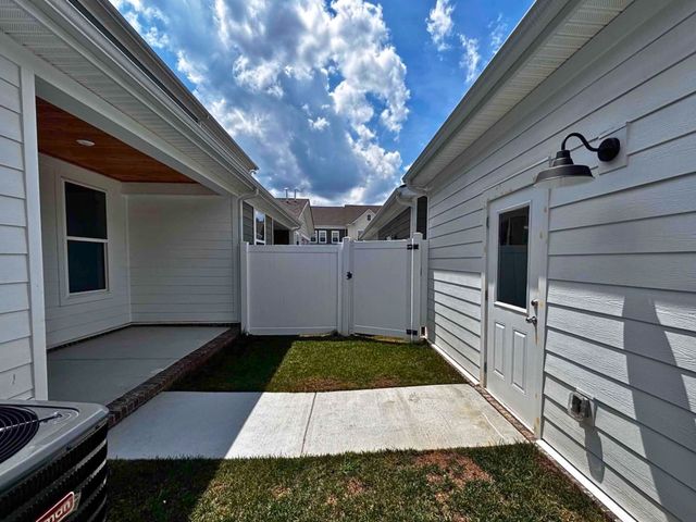 104 Ireton Aly, Antioch, TN 37013
