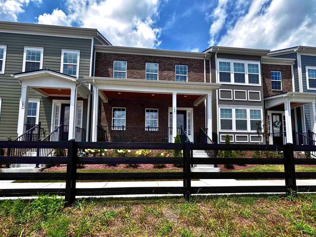 104 Ireton Aly, Antioch, TN 37013