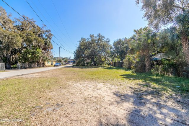 124 Dimmick Street, New Smyrna Beach, FL 32168