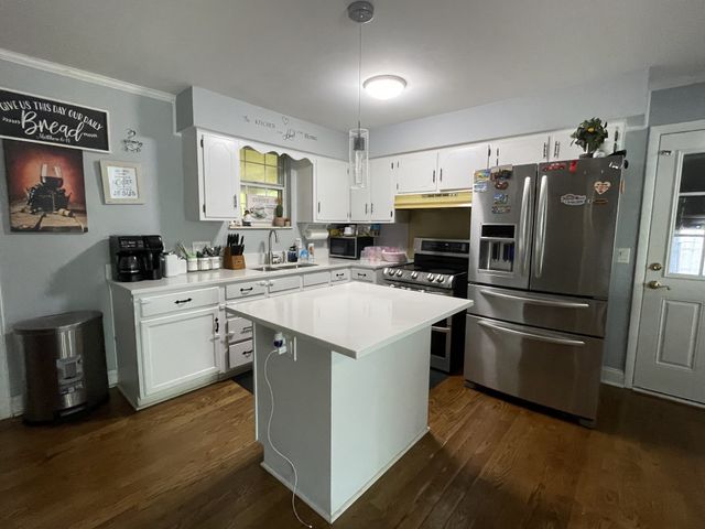 708 Richards Rd, Antioch, TN 37013