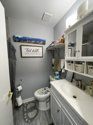 708 Richards Rd, Antioch, TN 37013