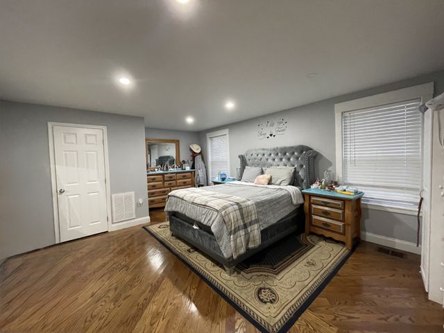 708 Richards Rd, Antioch, TN 37013