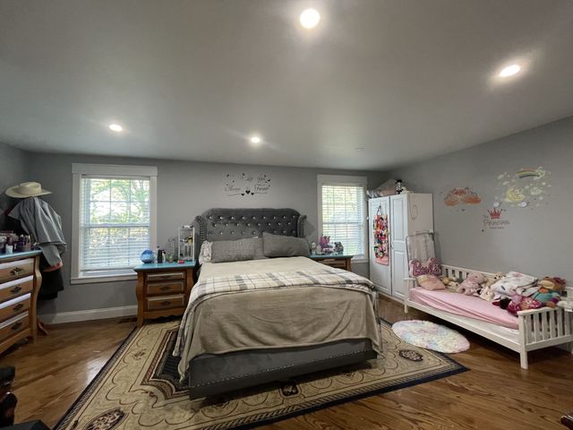 708 Richards Rd, Antioch, TN 37013