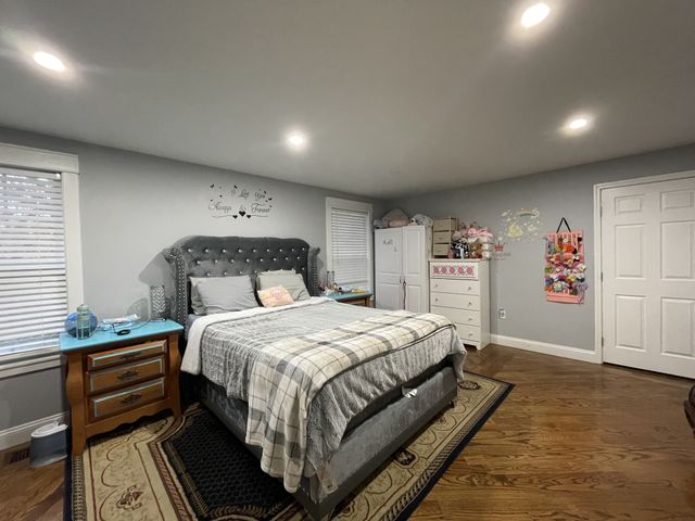 708 Richards Rd, Antioch, TN 37013