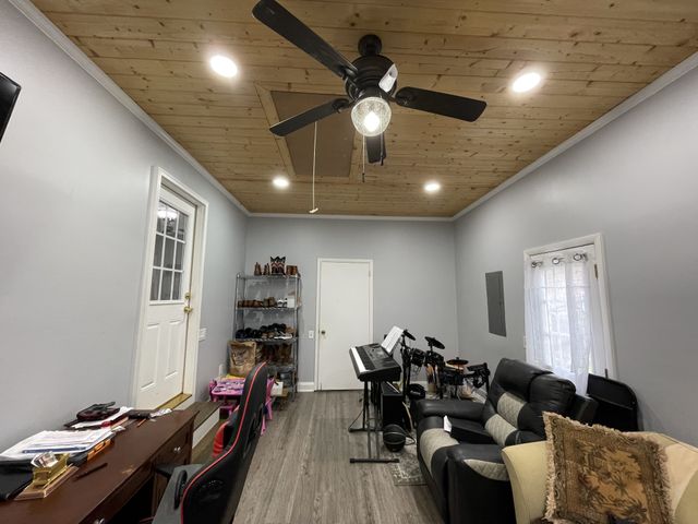 708 Richards Rd, Antioch, TN 37013
