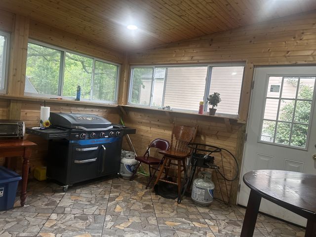 708 Richards Rd, Antioch, TN 37013