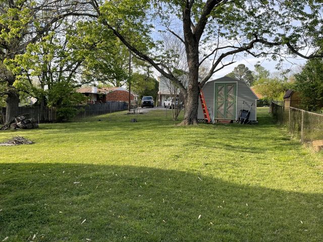 708 Richards Rd, Antioch, TN 37013