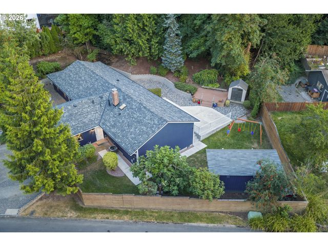 23520 Ne HOLLADAY Pl, Wood Village, OR 97060