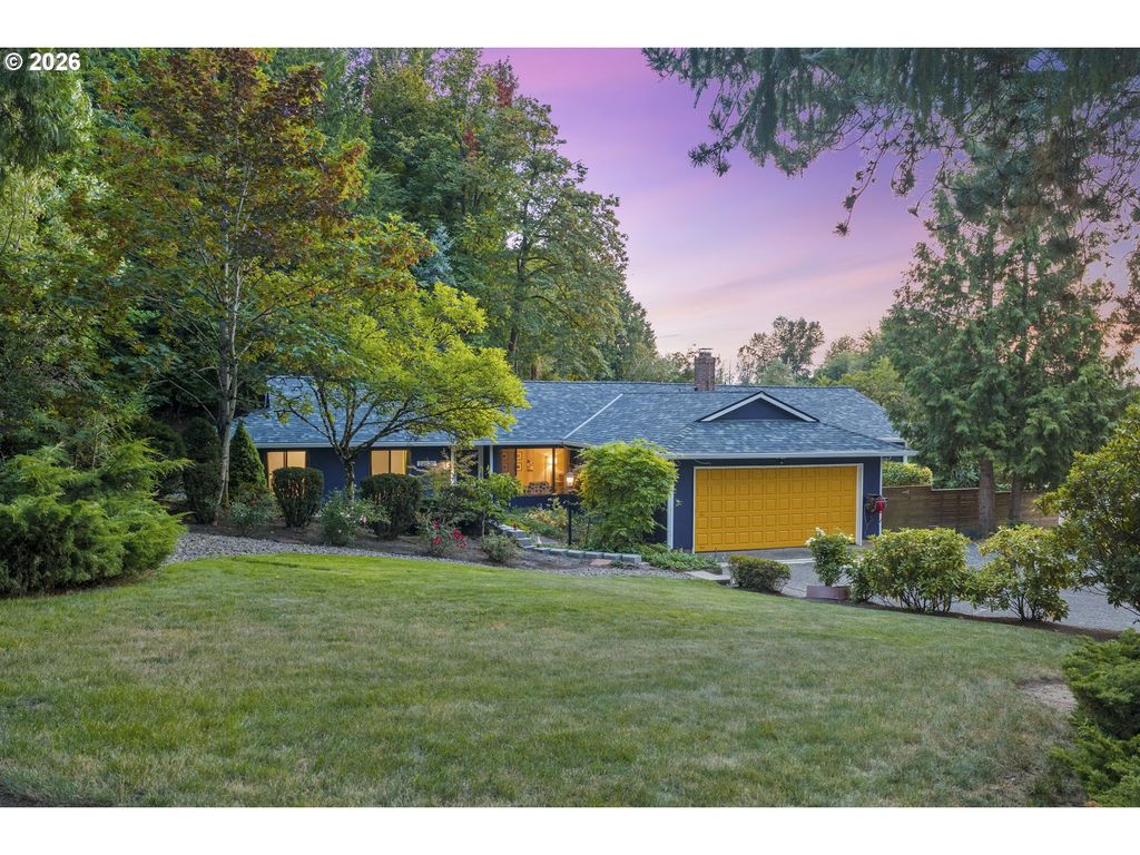 23520 Ne HOLLADAY Pl, Wood Village, OR 97060