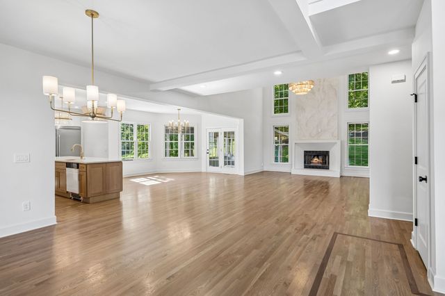 9442 Foothills Dr, Brentwood, TN 37027