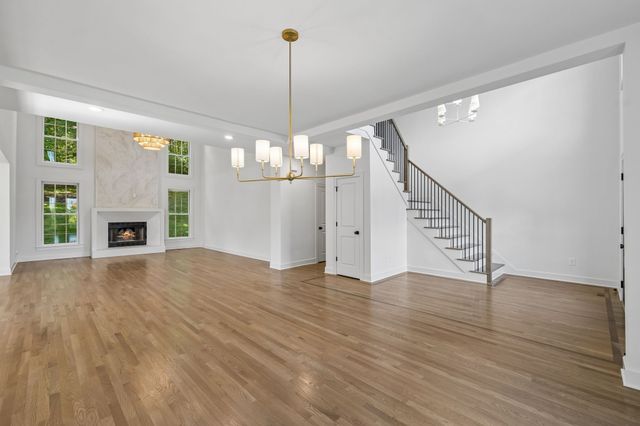 9442 Foothills Dr, Brentwood, TN 37027