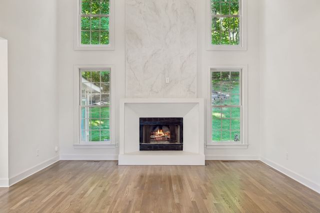 9442 Foothills Dr, Brentwood, TN 37027