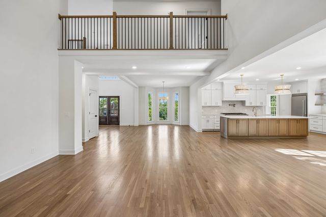 9442 Foothills Dr, Brentwood, TN 37027