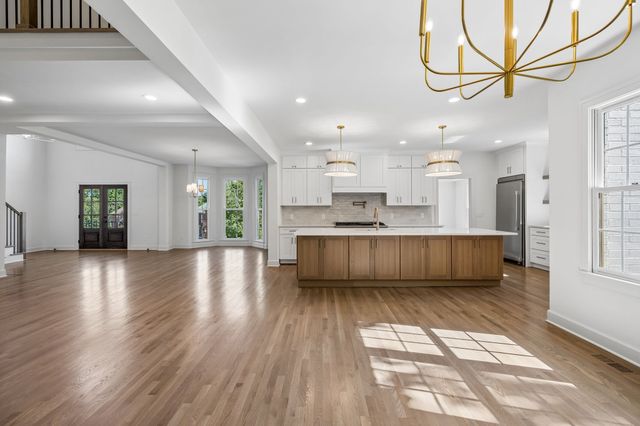 9442 Foothills Dr, Brentwood, TN 37027