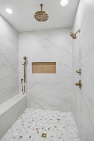 9442 Foothills Dr, Brentwood, TN 37027