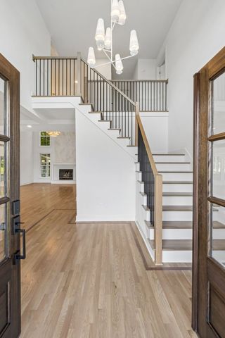 9442 Foothills Dr, Brentwood, TN 37027