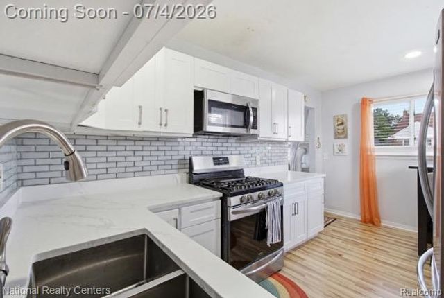 16888 Vaughan Street, Detroit, MI 48219